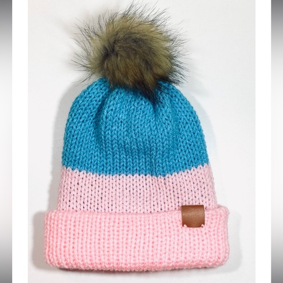 Handmade pink and blue beanie - Picture 2 of 2